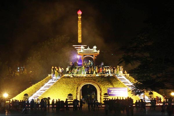 Đài tưởng niệm thành cổ Quảng Trị - nơi diễn ra đại lễ